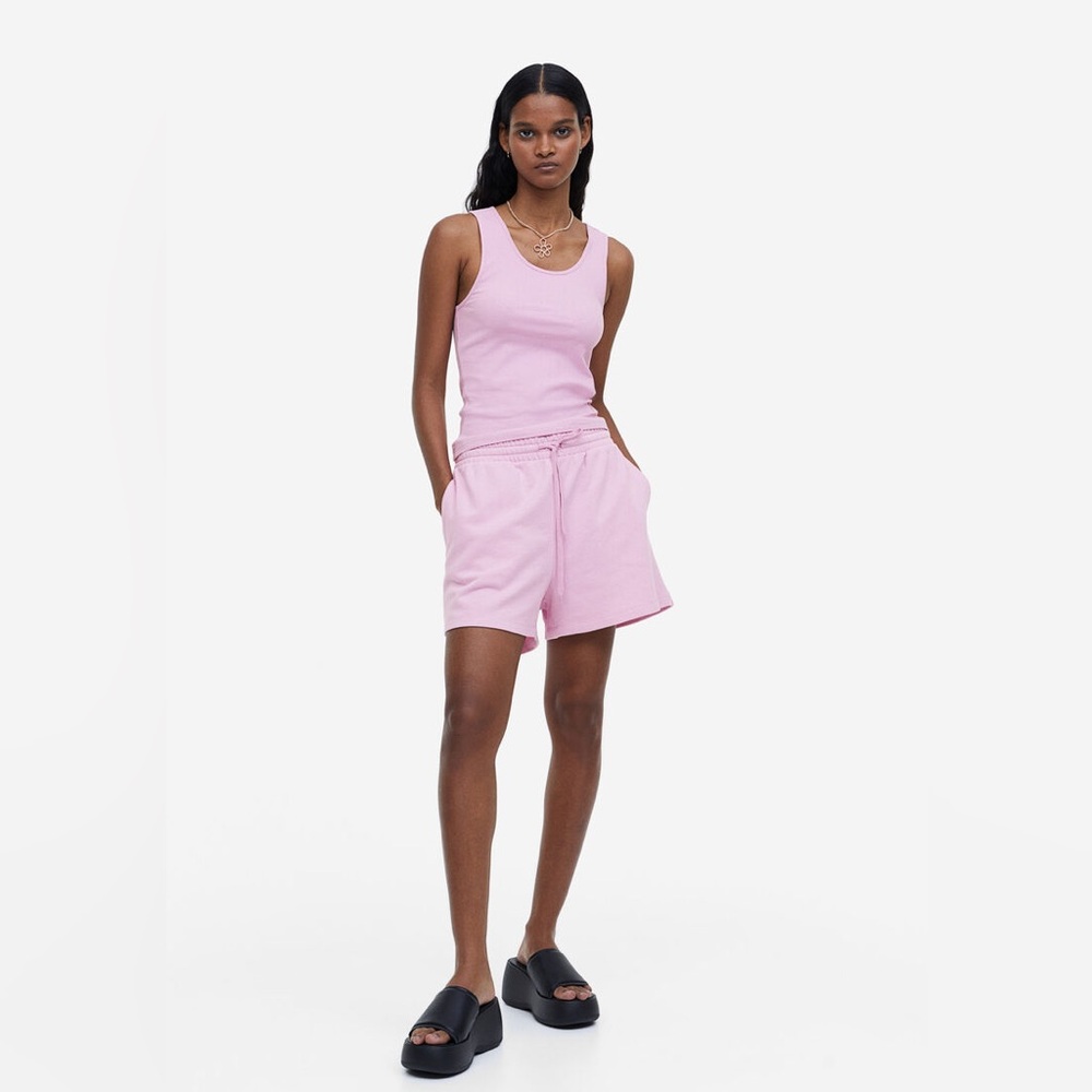 3/$10 H&M Divided Ribbed Tank Top - Picture 3 of 12